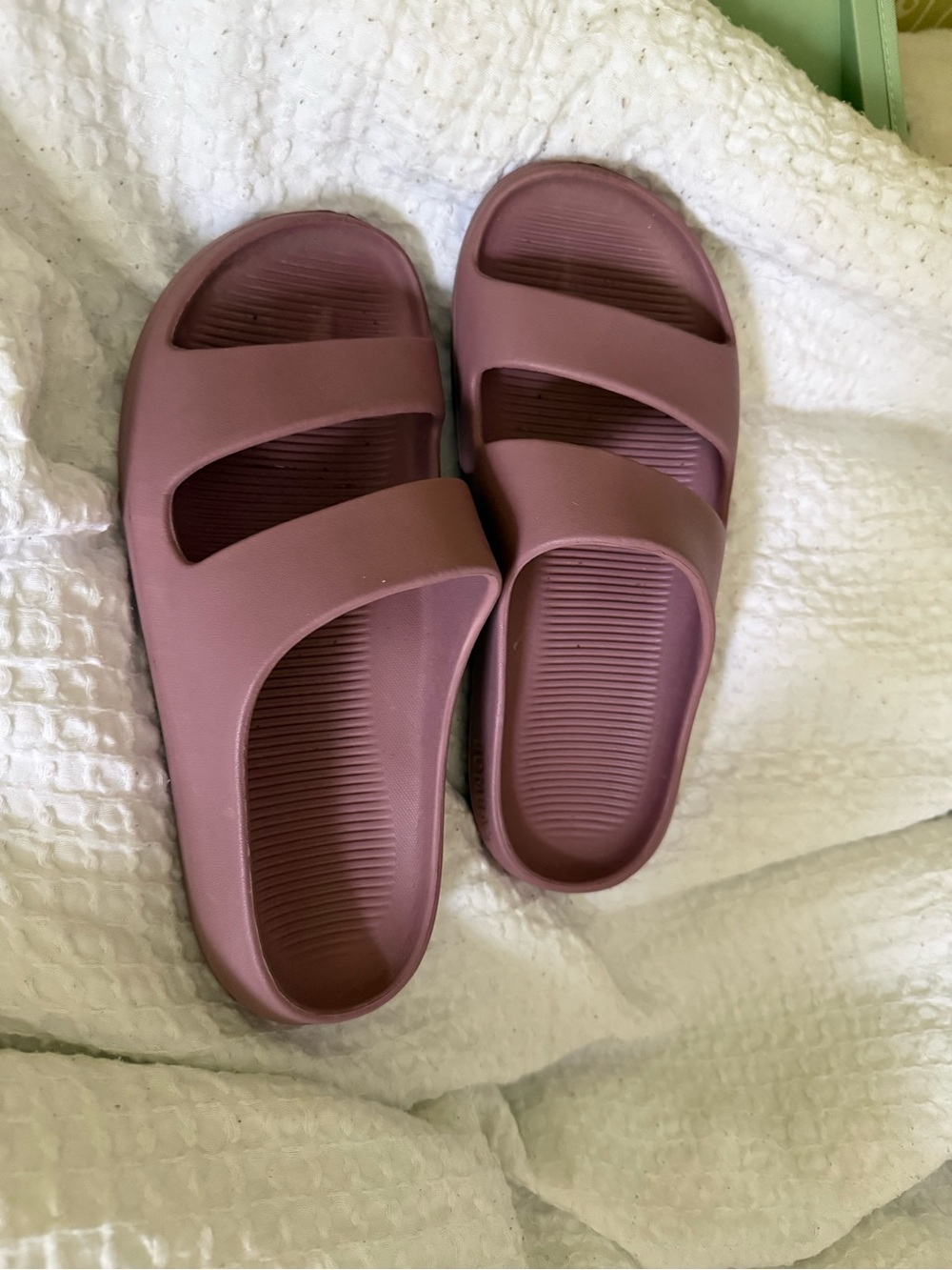 Bombas Mauve Slide Sandals SIZE 7